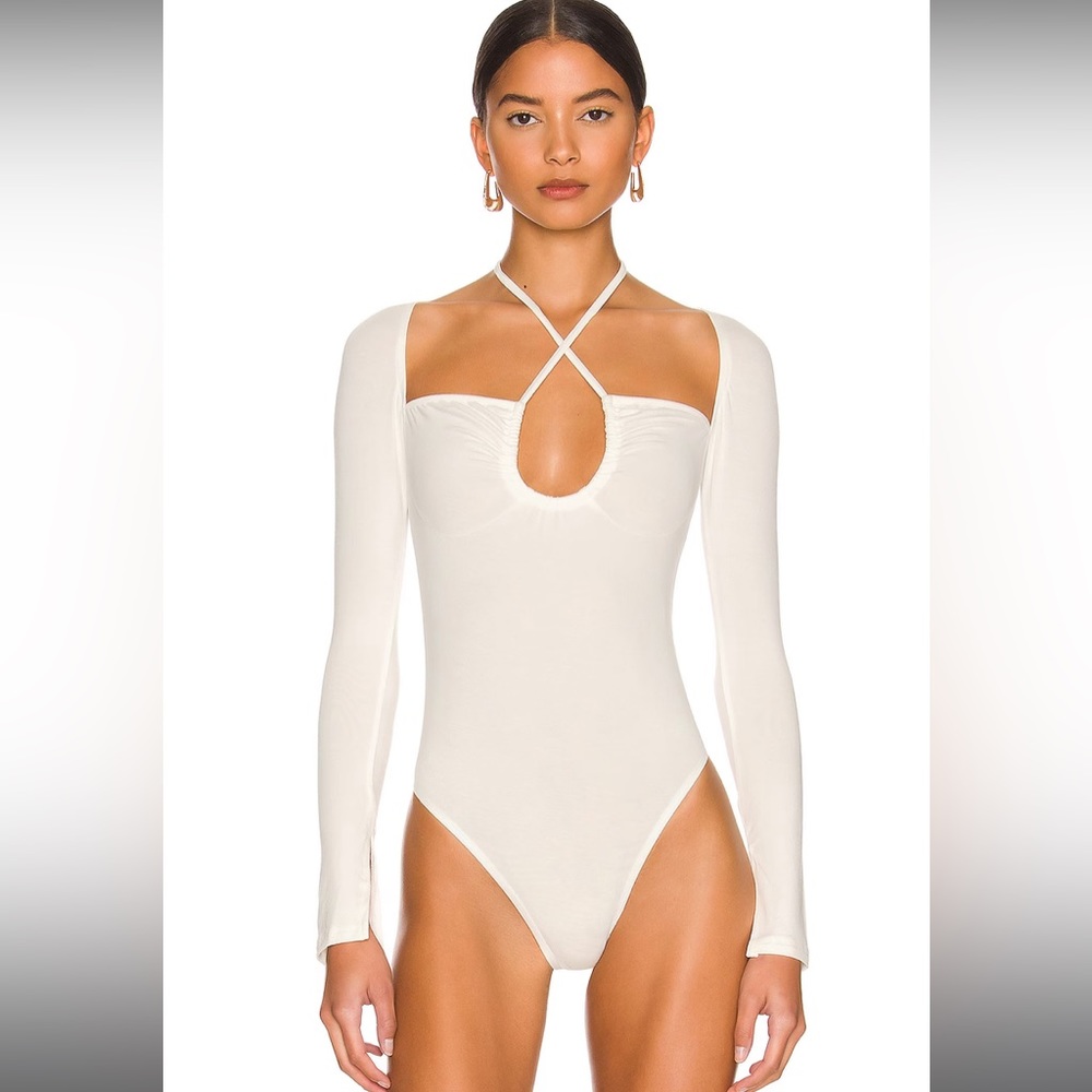 Storme Bodysuit in White
superdown